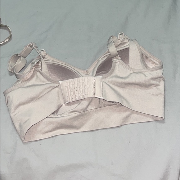 padded bra - Picture 2 of 2